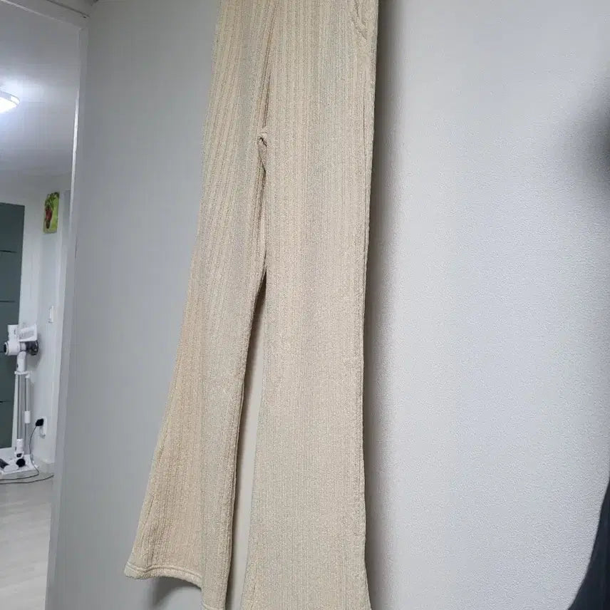 [BUNJANG] Knit Bootcut Pants - Beige / 니트 부츠컷바지