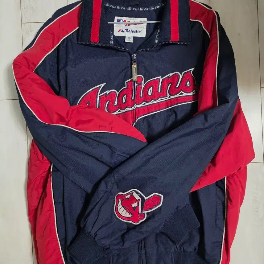 [BUNJANG] Cleveland Indians Majestic Jacket XL / 클리블랜드 인디언스 마제스틱 자켓 XL