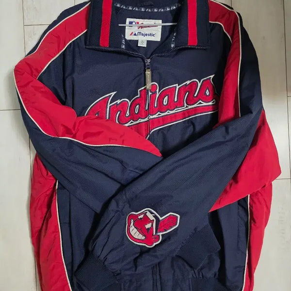 [BUNJANG] Cleveland Indians Majestic Jacket XL / 클리블랜드 인디언스 마제스틱 자켓 XL