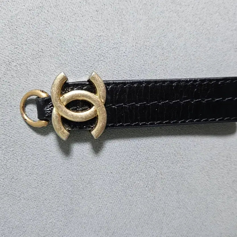 [BUNJANG] Chanel CC Logo Keyring Black / 샤넬 CC 로고 키링 블랙