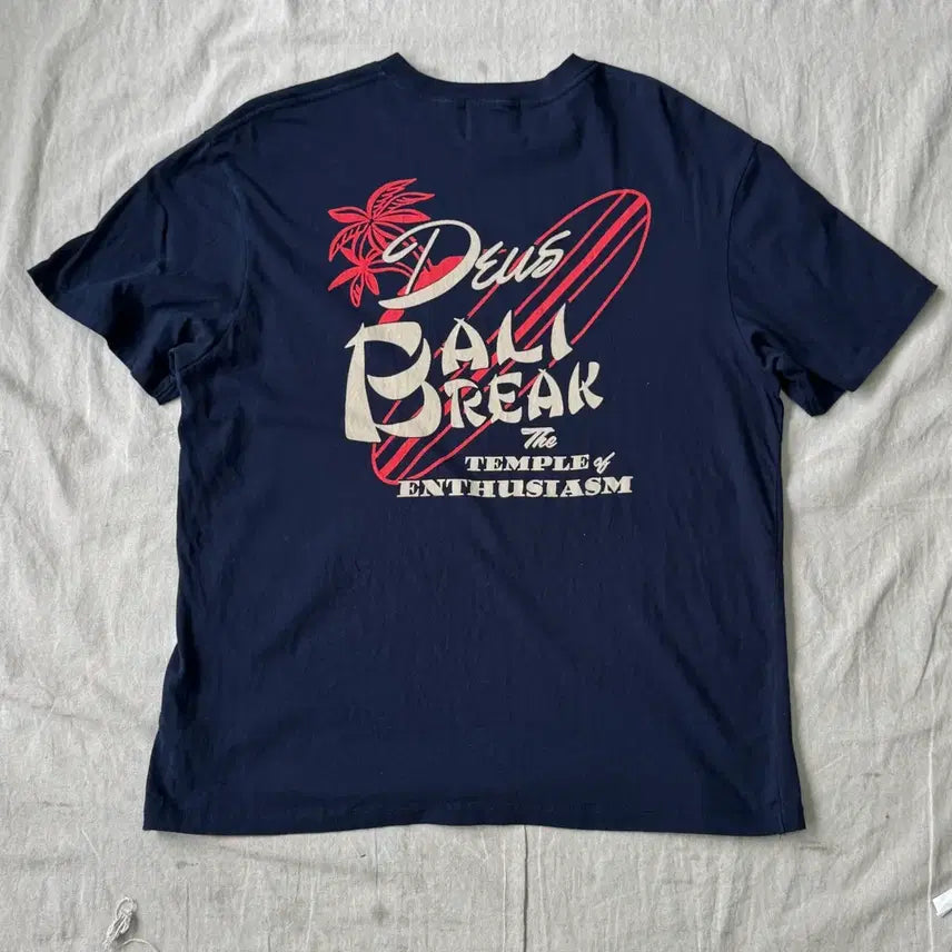 [BUNJANG] Deus Ex Machina Bali T-Shirt / 데우스 엑스 마키나 발리 반팔 L