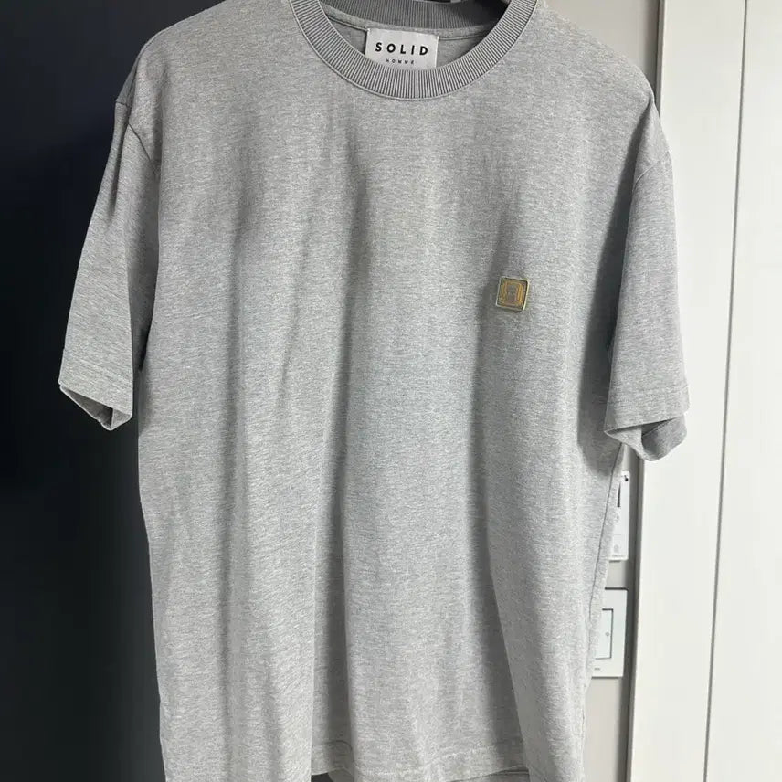 [BUNJANG] Solid Homme 48 Gray Logo Patch Short Sleeve T-shirt / 솔리드옴므 48 반팔
