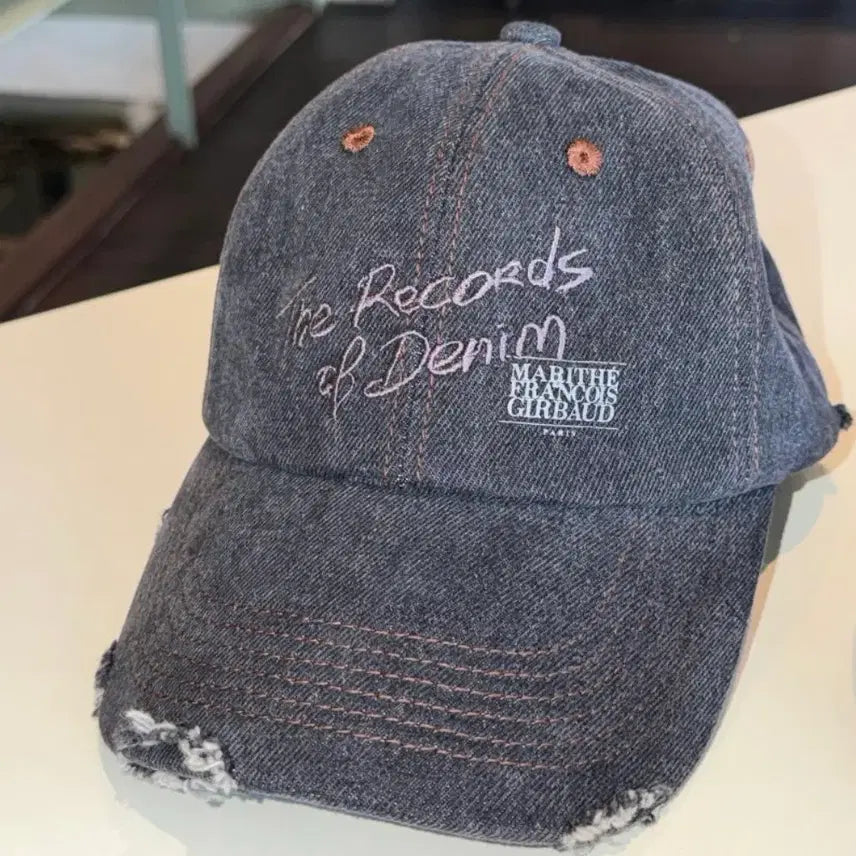 [BUNJANG] Marithe Francois Girbaud 25FW Archive Distressed Covered Cap / 25FW MARITHE FRANCOIS GIRBAUD 미착용 데님 아카이브 데미지드  커버드 캡