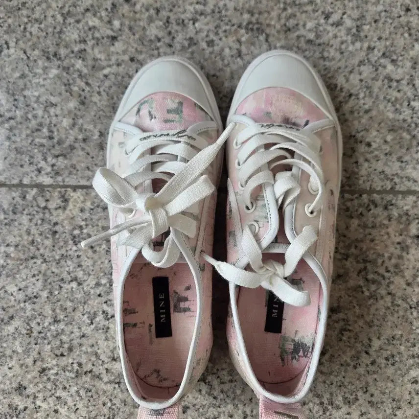 [BUNJANG] Mine by Hanssum Sneakers 240 / 한섬 마인 mine 스니커즈 240