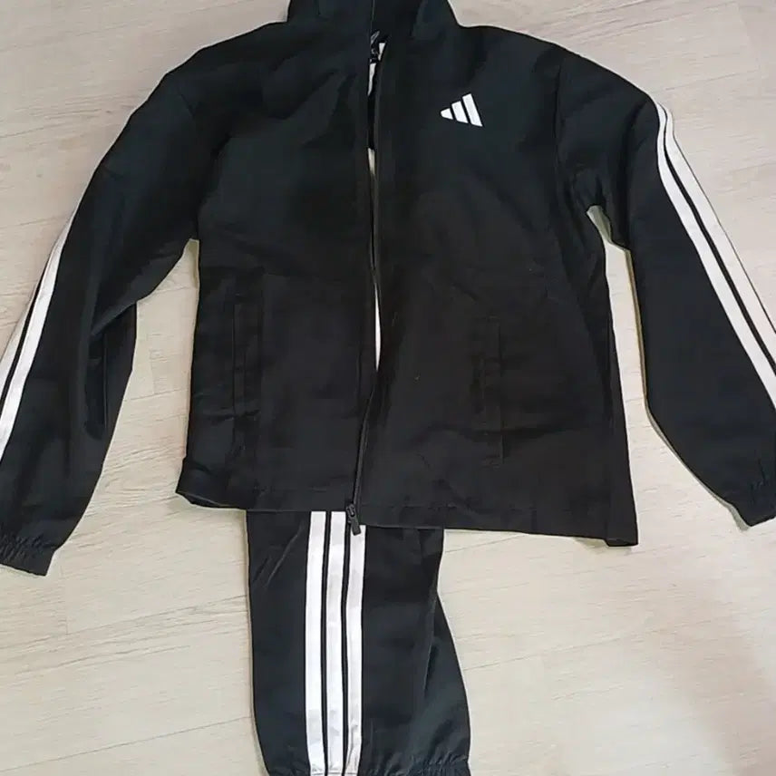 [BUNJANG] Adidas Training Set Black / [새상품]아디다스 트레이닝 세트 블랙