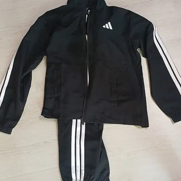 [BUNJANG] Adidas Training Set Black / [새상품]아디다스 트레이닝 세트 블랙
