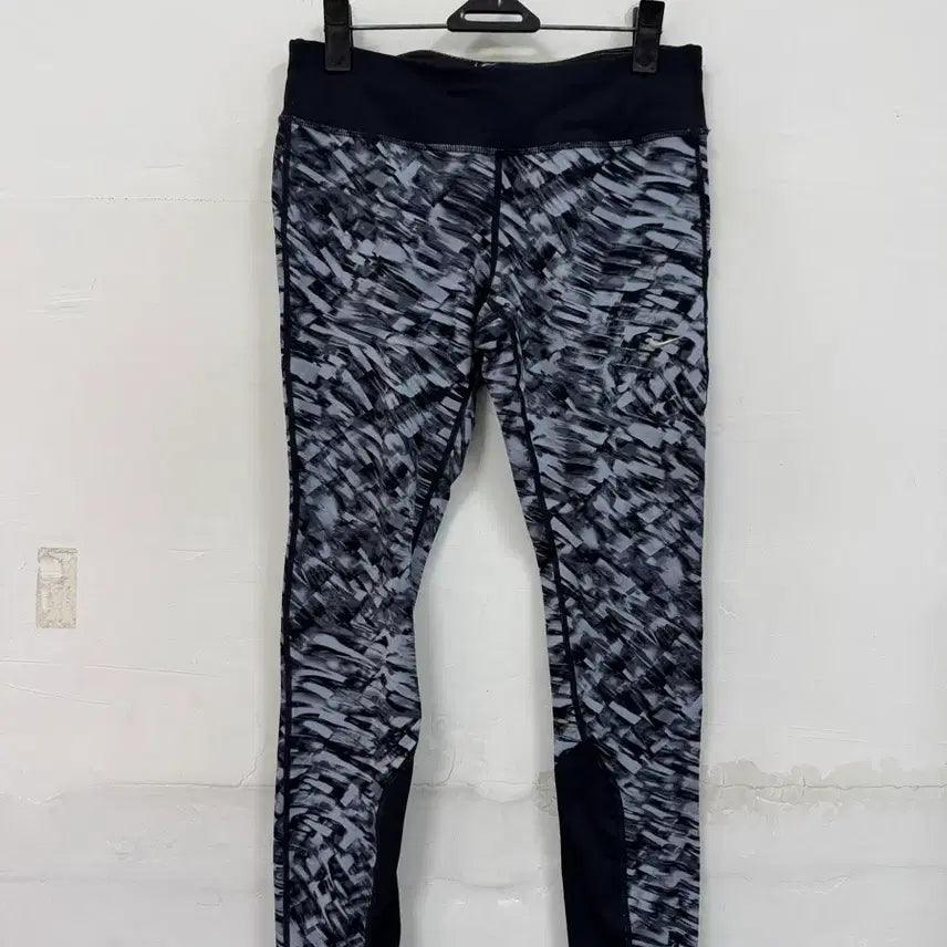 [BUNJANG] Nike Women's Leggings / (M)나이키 여자 레깅스