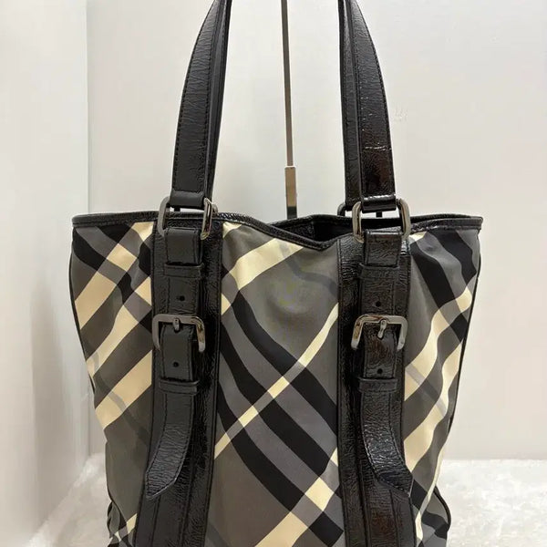 [BUNJANG] Burberry Classic Large Check Pattern Tote Bag / 정품) 버버리 클래식 빅체크 패턴 토트백
