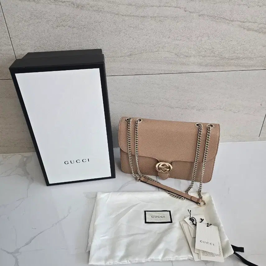 [BUNJANG] Gucci Interlocking Chain Bag Medium Beige / 구찌 인터로킹 체인백 미디움