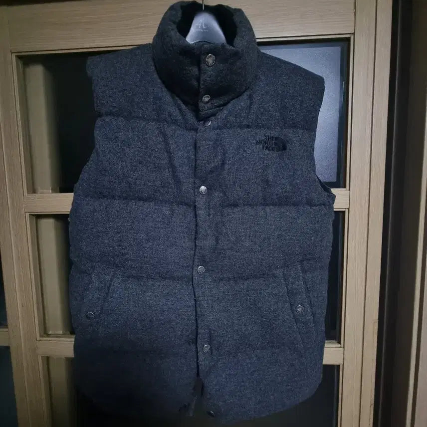 [BUNJANG] The North Face Padded Vest 100 / 노스페이스 패딩 조끼 100