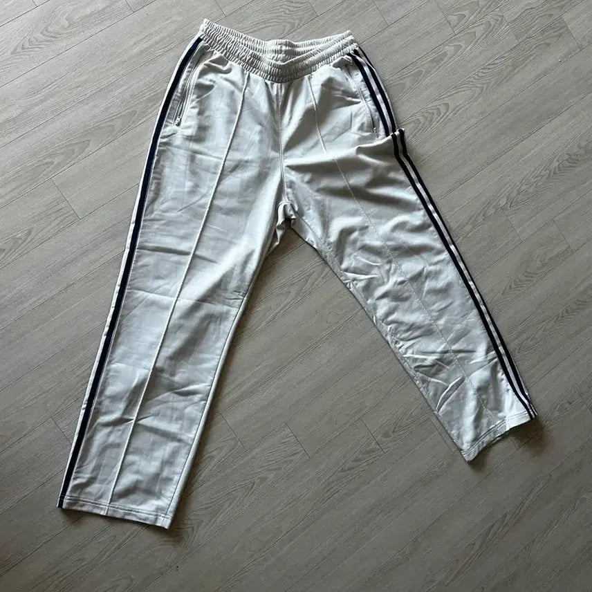 [BUNJANG] Adidas BB Track Pants Light Grey / 아디다스 BB 트랙 팬츠 라이트그레이