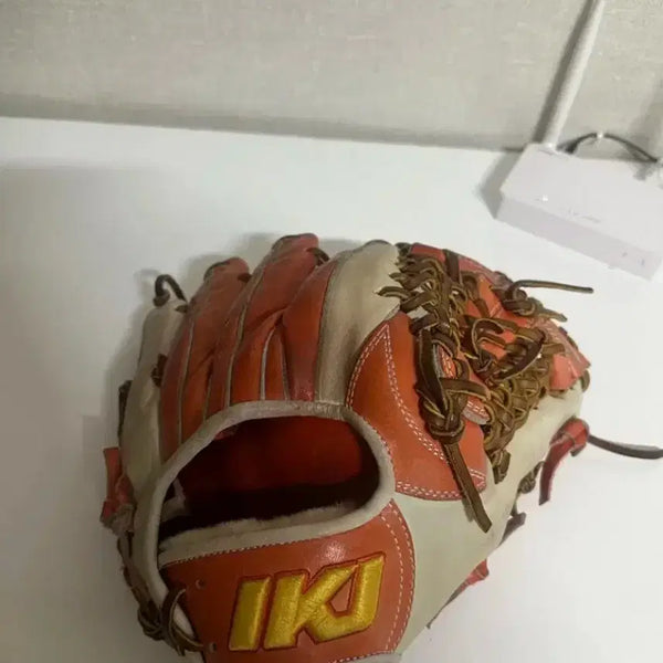 [BUNJANG] Incojava Seo Geon-chang Authentic Infielders Baseball Glove / 인코자바 서건창 어센틱 내야글러브