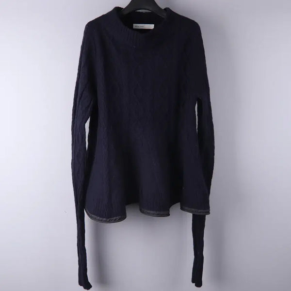 [BUNJANG] Sacai Luck Pleated Pullover Sweater Navy Size 3 / (여성) 사카이 럭(Sacai Luck) 플레이어드 풀오버 스웨터 네이비 (3) 5680