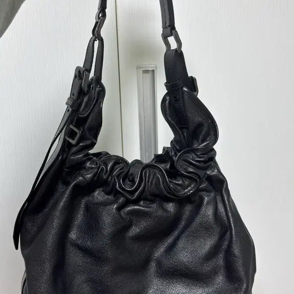 [BUNJANG] Burberry Authentic Leather Shoulder Bag Black / 버버리 정품 가죽 숄더백 블랙