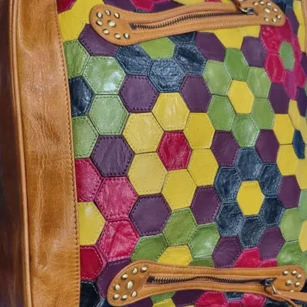 [BUNJANG] Leather Hexagonal Shoulder Bag / 가죽 사각 플라워 가각 숄더백