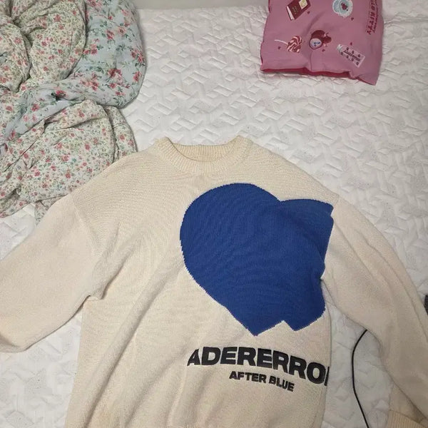 [BUNJANG] Ader Error Heart Knit / 아더에러 하트 니트 a1