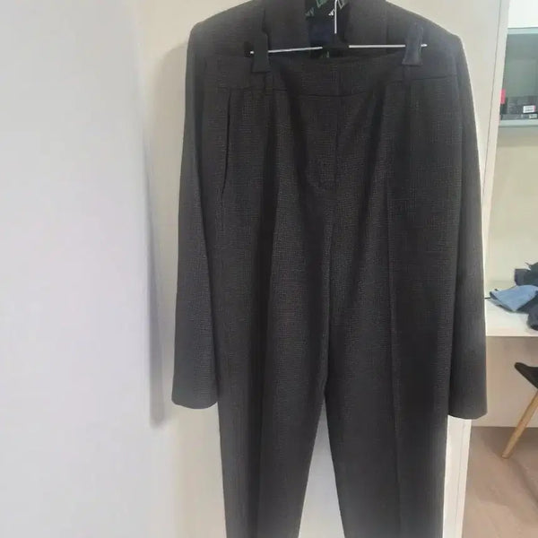 [BUNJANG] LUCKY CHOUETTE Cropped Jacket Set-up Dark Grey / 럭키슈에뜨 크롭 자켓 셋업  다크 그레이