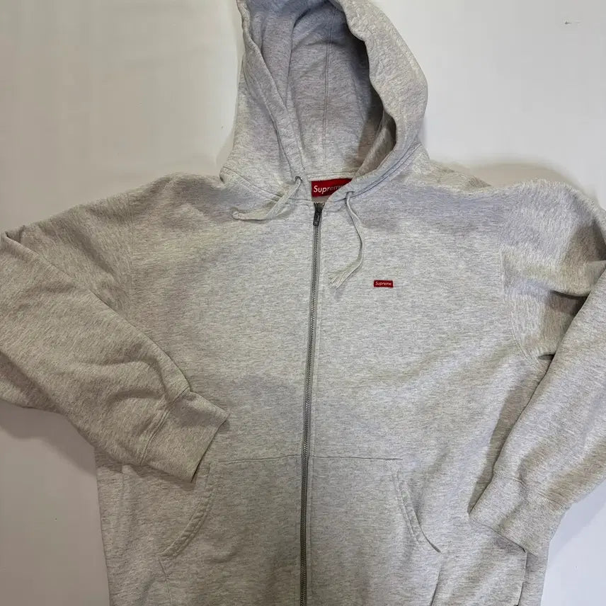 [BUNJANG] Supreme Hooded Zip-Up Jacket (Size L) / 슈프림 후드집업(L사이즈)
