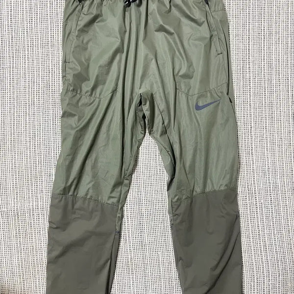 [BUNJANG] Nike Shield Running Pants Khaki M / 나이키 쉴드 러닝 팬츠 카키 m