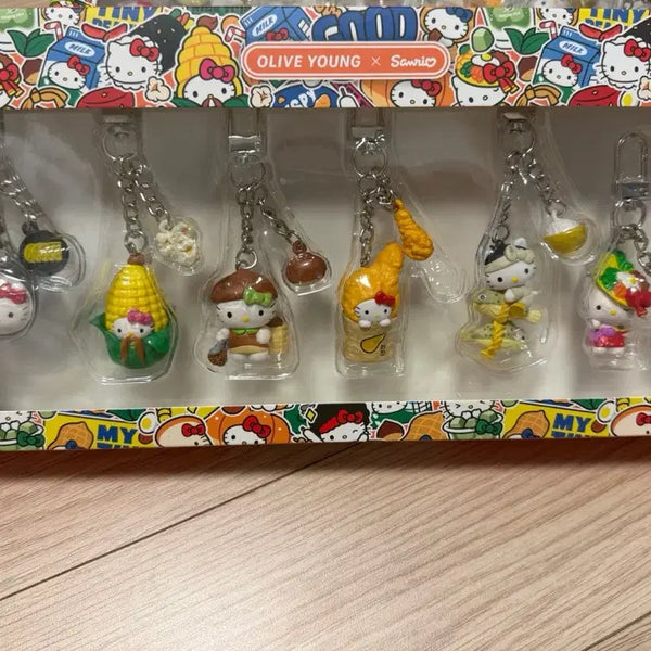 [BUNJANG] Ten by Ten Hello Kitty Dining Set Keyring / 올리브영 텐바이텐 헬로키티 키링 식사 세트