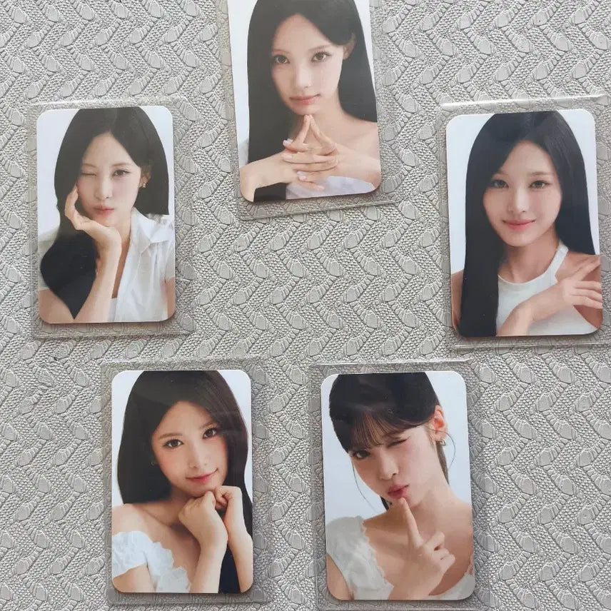 [BUNJANG] REISSUE Casaverde Vol. 2 Postcard Set / 리센느 카사베르디 vol.2 + 엽서
