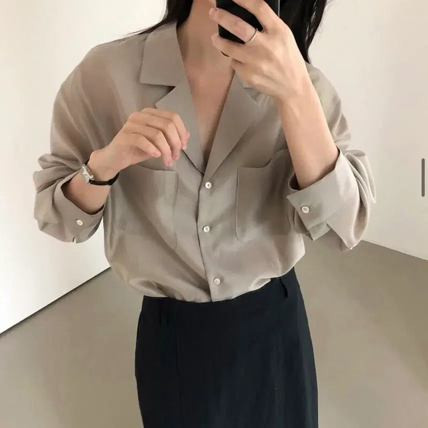 [BUNJANG] Sys Glow Pocket Shirt Blouse - Taupe / (W컨셉, Sys 시스) 글로우 포켓 셔츠 블라우스-타우페