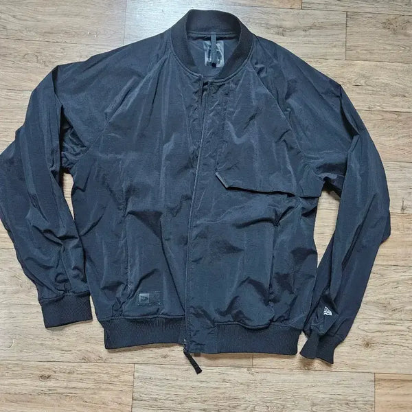 [BUNJANG] New Era Black Label Bomber Jacket / 뉴에라 블랙라벨 봄버 시원한 간절기 자켓 L(100-105)