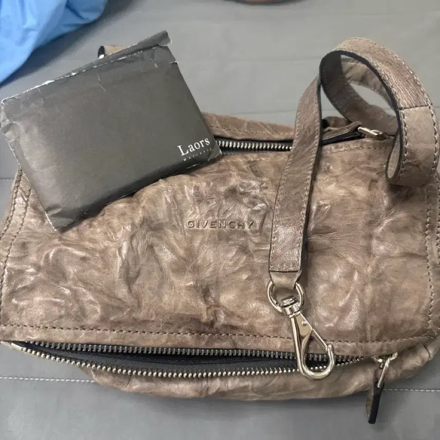 [BUNJANG] Givenchy Pandora Bag / <추석맞이 할인중 톡으로 문의주세요. >지방시 판도라 백