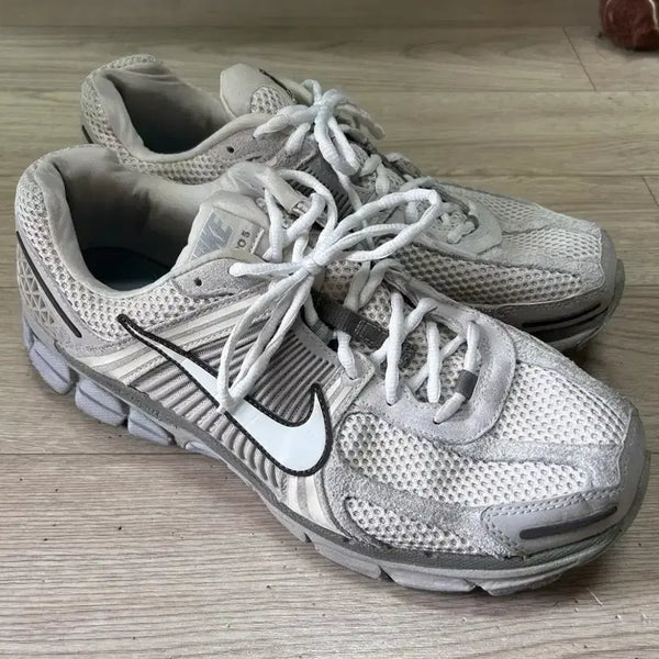 [BUNJANG] Nike Vomero 5 "300" / 나이키 보메로5 300
