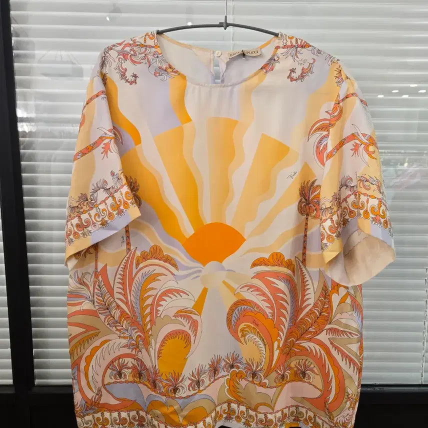 [BUNJANG] Emilio Pucci Silk Blouse Multi / 에밀리오 푸치 실크 블라우스