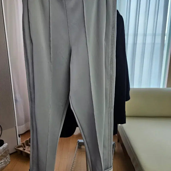 [BUNJANG] Nike Grey Track Pants / 나이키 그레이 트레이닝 팬츠 (85)