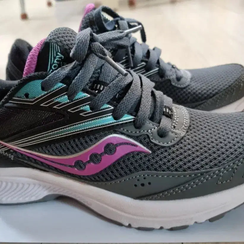 [BUNJANG] Saucony Cohesion Running Shoes 36 / 써코니 코히젼 러닝화 36