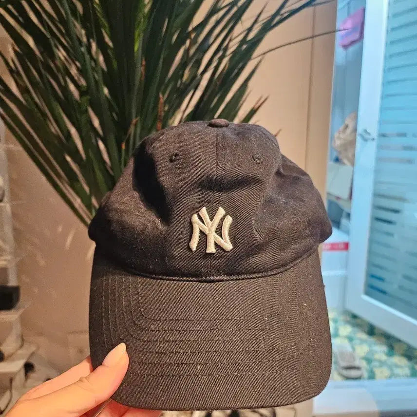 [BUNJANG] New York Yankees Black Baseball Cap / 뉴욕 양키스 볼캡 블랙