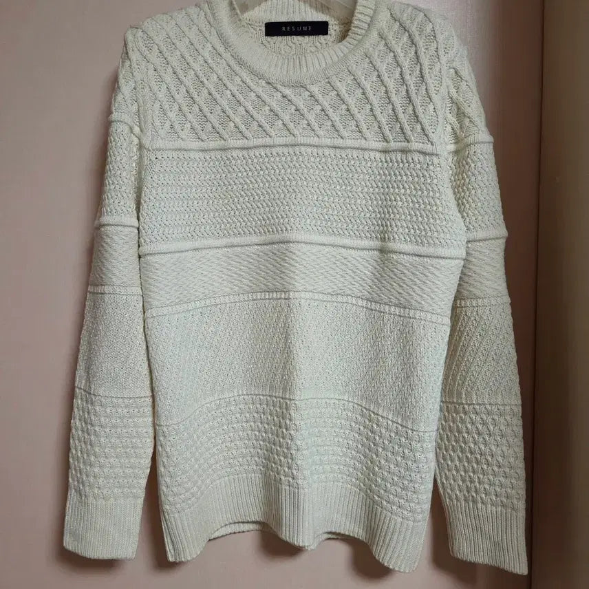 [BUNJANG] RESUME Cream Knit Sweater / RESUME 크림색 짜임 니트