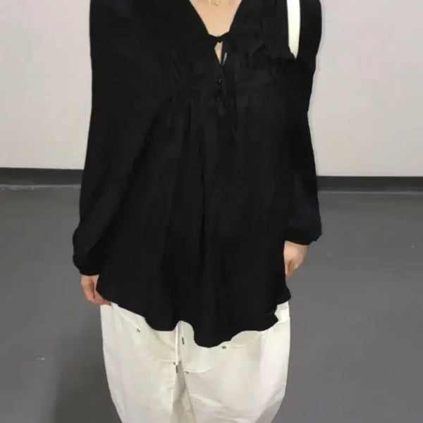 [BUNJANG] Black Frill Shirring V-Neck Blouse / 블랙 프릴 셔링 브이넥 블라우스