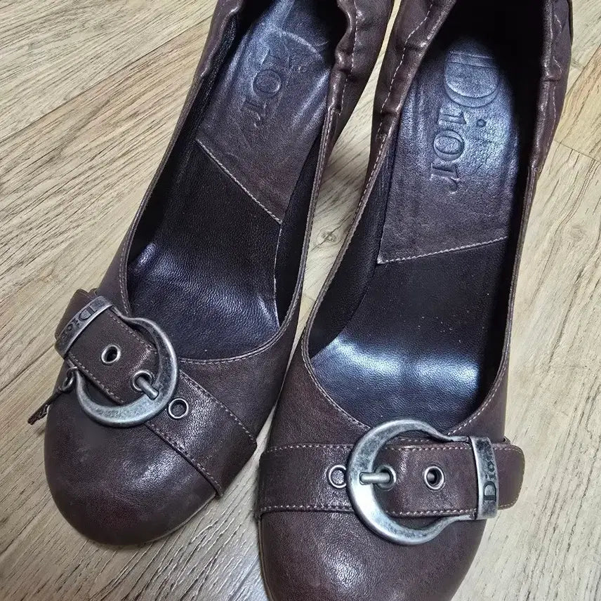[BUNJANG] Dior Gaucho Women's Pumps Brown / Dior 가우초 여성 펌프스 브라운