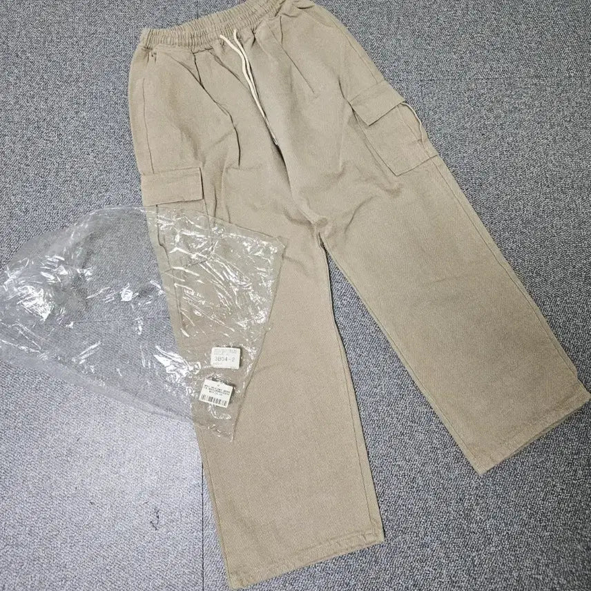 [BUNJANG] OKKANE Brushed Cotton Cargo Pants / OKKANE 기모 카고팬츠 판매합니다