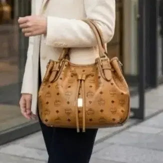 [BUNJANG] MCM Drawstring Bag (Unisex) / 정품)MCM  가방 (드로우 스트링백)