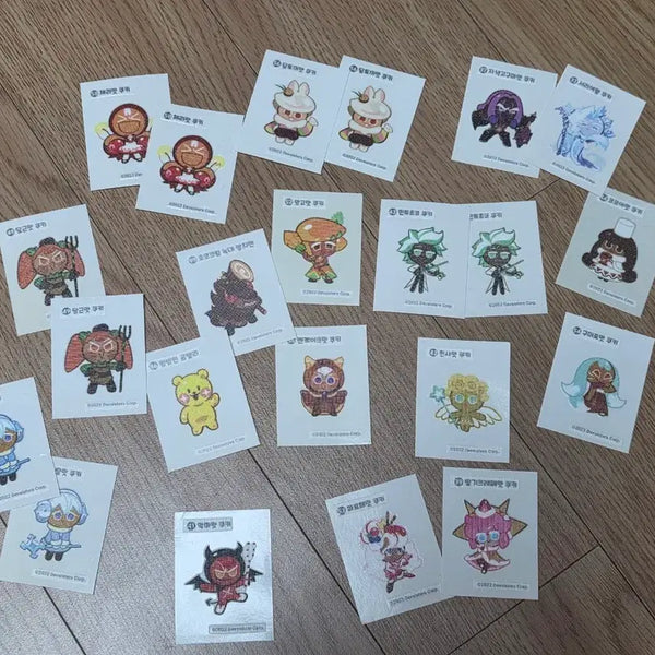 [BUNJANG] Cookie Run Kingdom Ttibusil Bundle Set / 쿠키런 킹덤 쿠킹덤 띠부씰 띠부실 일괄 판매