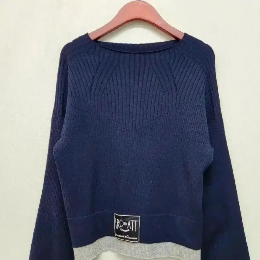 [BUNJANG] SYSTEM 23'SS Embroidered Point Knit (Size F) / 시스템 23'SS 엠브로이더드 포인트 니트 F사이즈