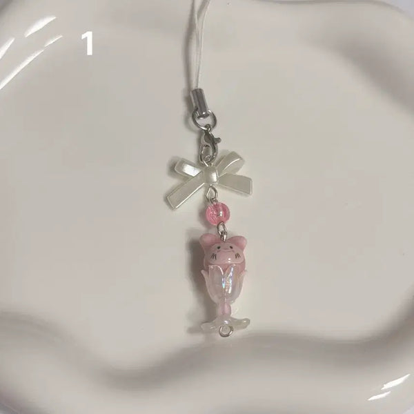 [BUNJANG] Strawberry Shake & Random Beaded Keychain Bundle Set / 딸기 쉐이크+랜덤비즈키링(무료배송)