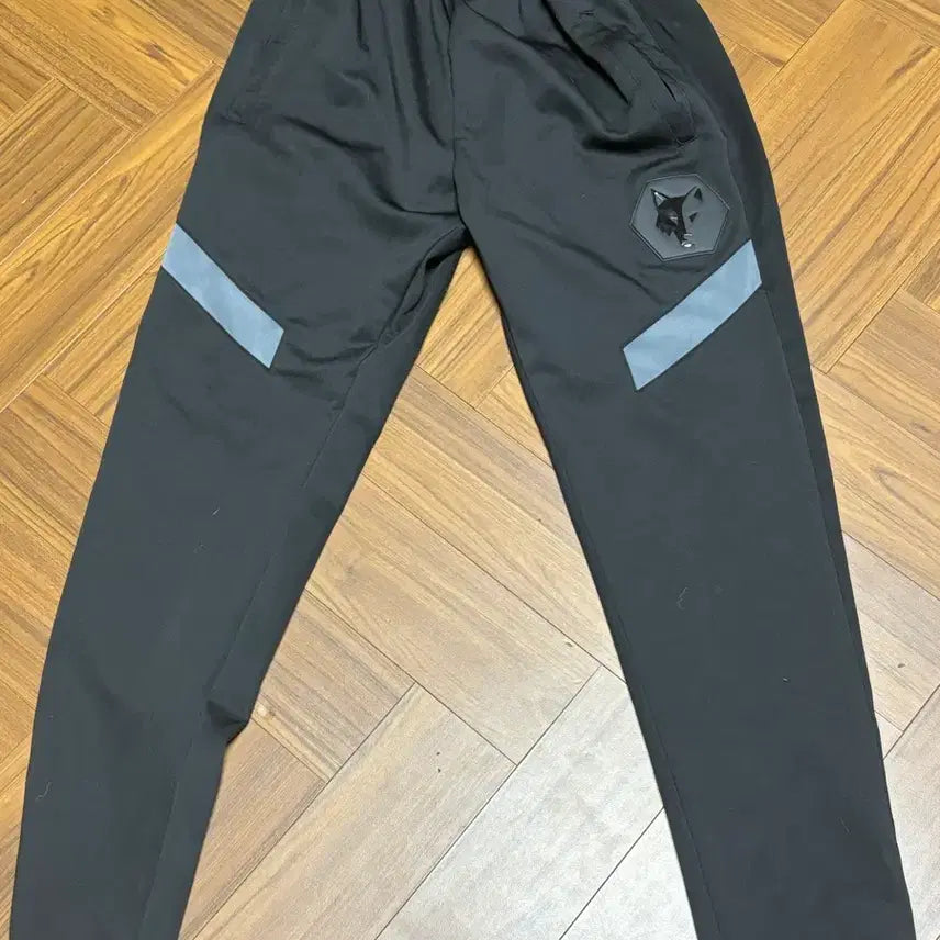[BUNJANG] Bucheon FC U-18 Training Pants / 부천SC U-18 축구부 트레이닝 바지 판매합니다