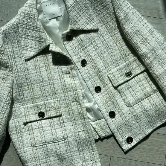 [BUNJANG] Sandro Tweed Jacket (Ivory, Gold Thread Detail) / 산드로 트위드 자켓 43