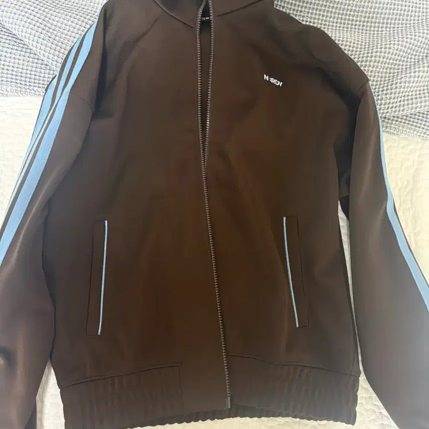 [BUNJANG] NERDY Brown Jersey / 널디 져지