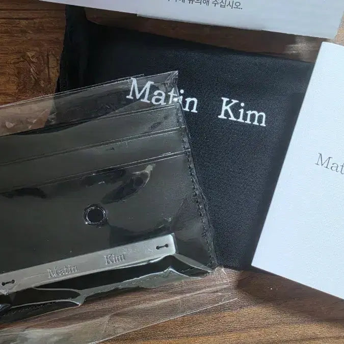[BUNJANG] Matinkim Black Card Holder / 마뗑킴 카드지갑 블랙