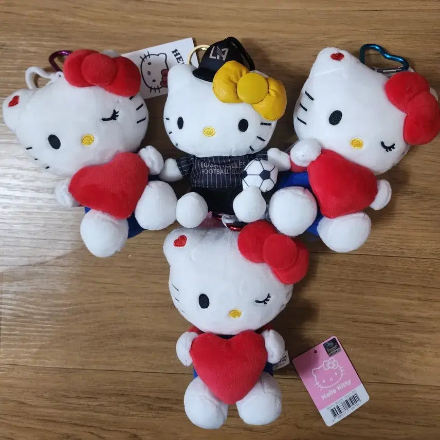 [BUNJANG] Hello Kitty Doll Bundle Set / 헬로키티 인형 4개 일괄