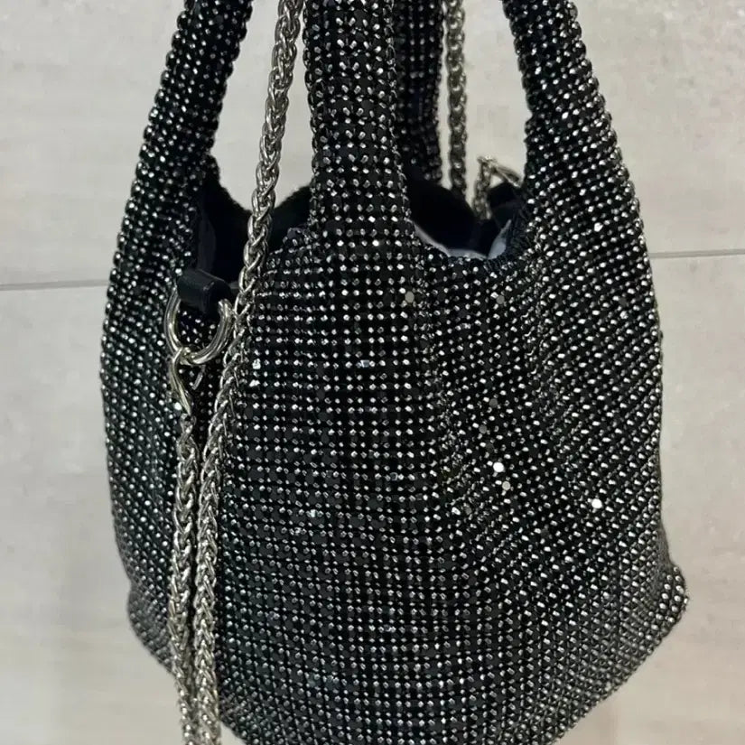 [BUNJANG] Swarovski Chain Tote Bag / 스와로브스키 체인 토트백