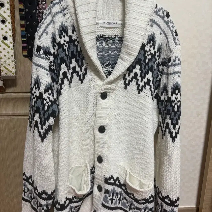 [BUNJANG] Gelato Pique White Nordic Cardigan / 젤라토피케 화이트 노르딕 가디건