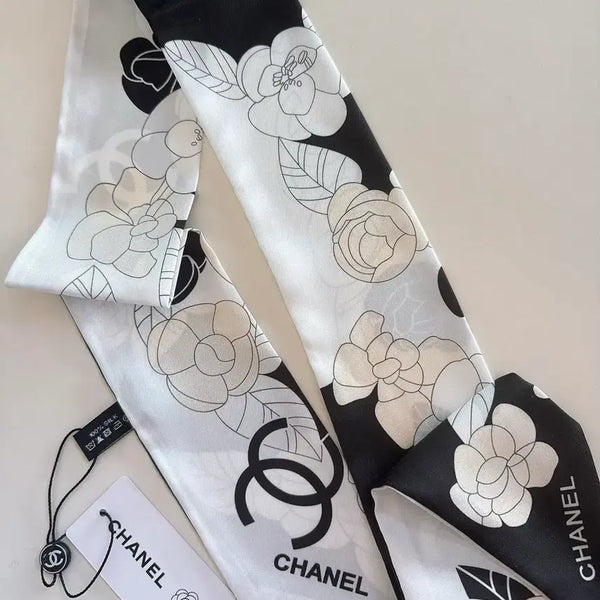 [BUNJANG] Chanel Camellia Silk Twilly Scarf / 샤넬 까멜리아 실크 트윌리 스카프