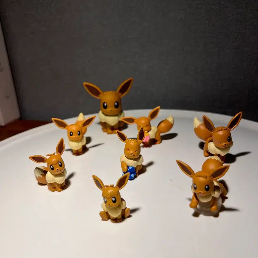 [BUNJANG] Pokemon Eevee Gacha Figure Set (8 Types) / 가챠 포켓몬 피규어 이브이 8종 모음